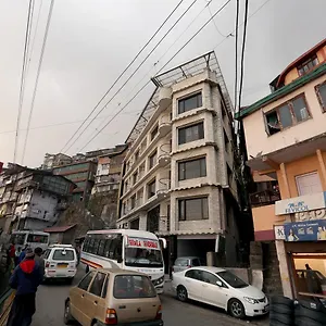 Oyo 3538 Mahamaya Hotel